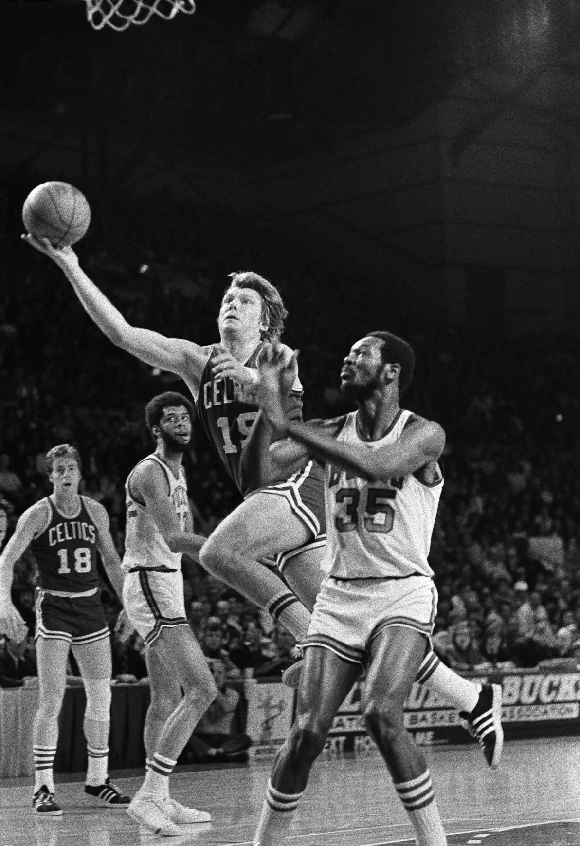 Bucks vs Celtics NBA Playoffs 1974
